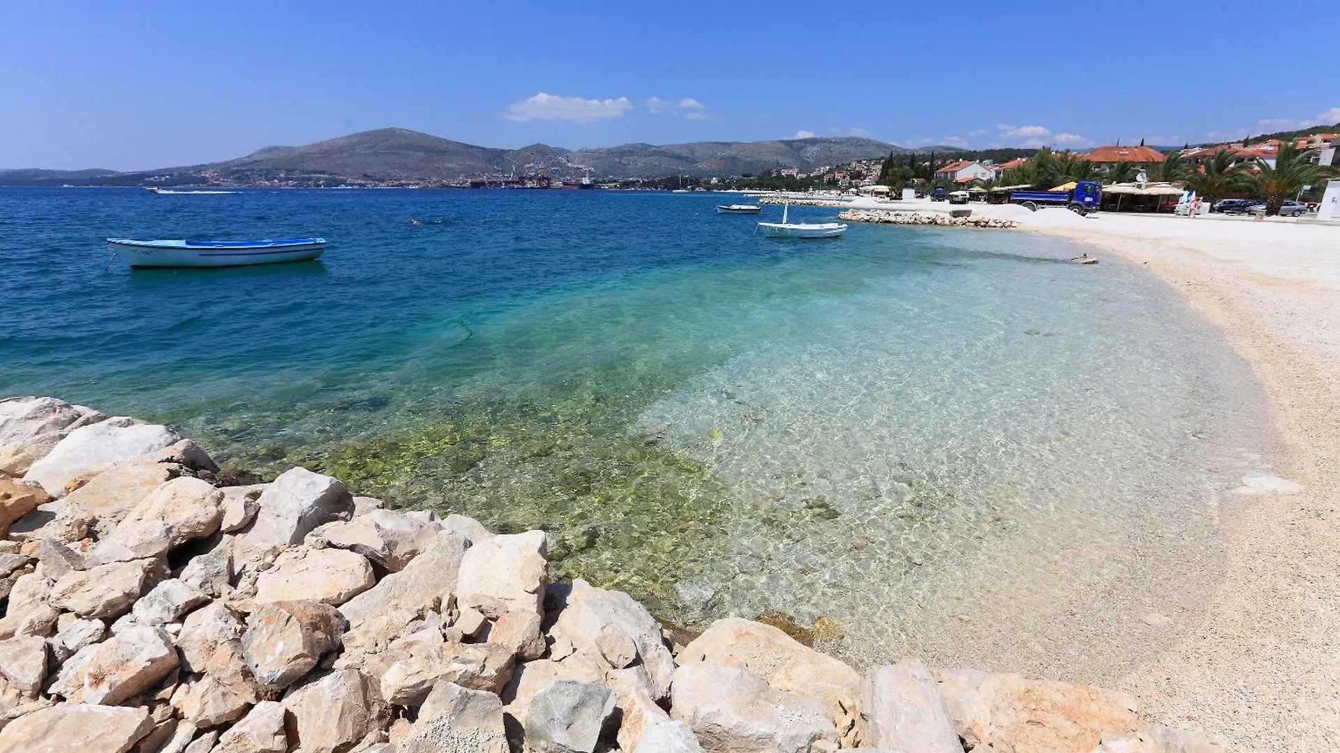 House Mrcela Trogir 0*,  Croatia